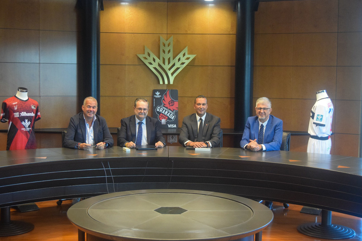 Caja Rural Granada renueva su alianza con el Fundación CB Granada