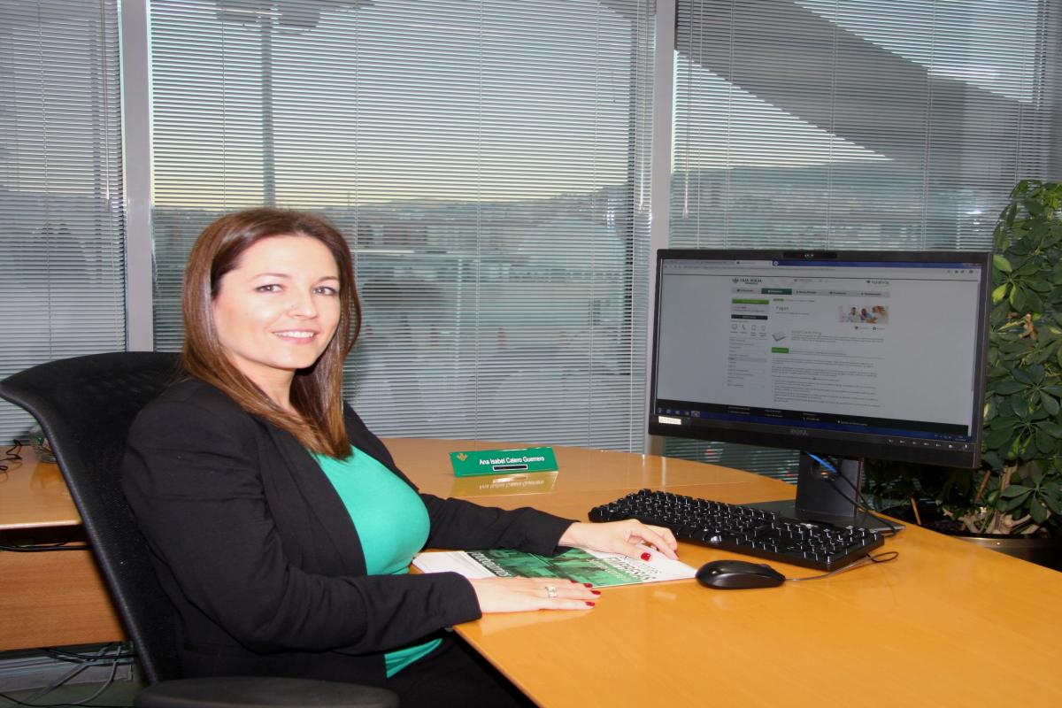 Fotografía de Ana Calero, del Departamento de Banca de Empresas de Caja Rural Granada 