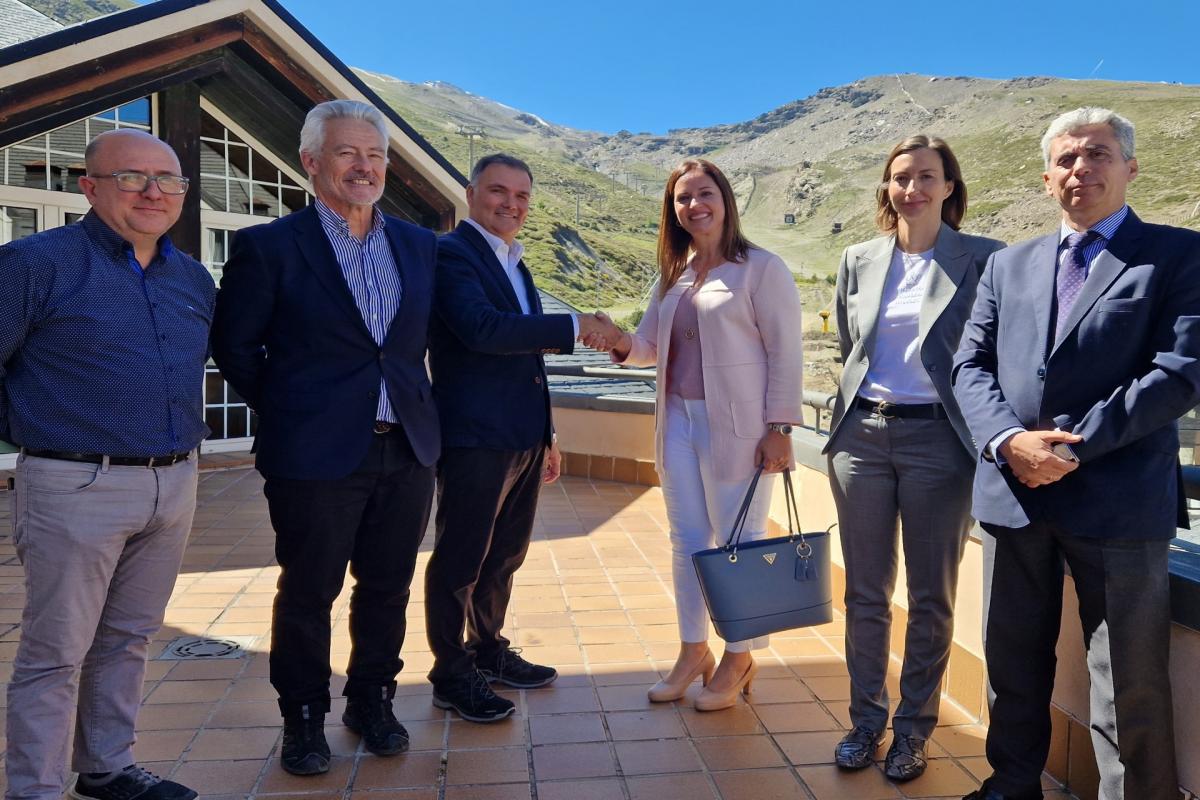 Los trabajadores de Cetursa optarán a condiciones preferentes de Caja Rural Granada