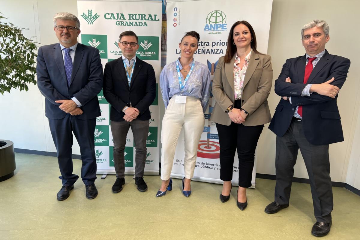 Caja Rural Granada y Anpe renuevan su convenio de colaboración 