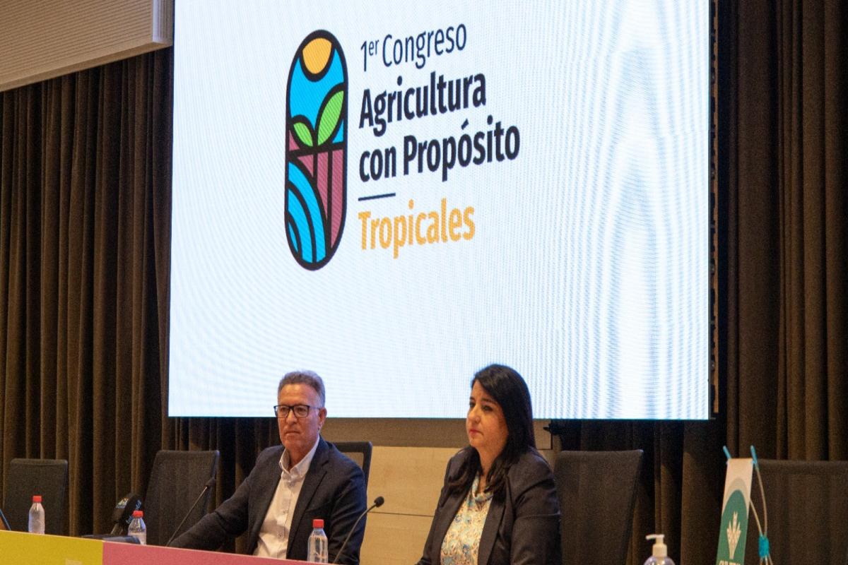 Más de 280 profesionales asisten al I Congreso Agricultura con Propósito organizado por Caja Rural Granada y Cooperativa La Palma