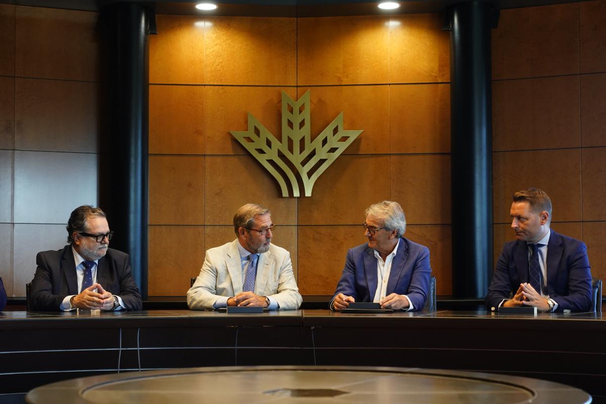 CRG y el Colegio de Abogados firman el nuevo acuerdo en los servicios centrales de CRG