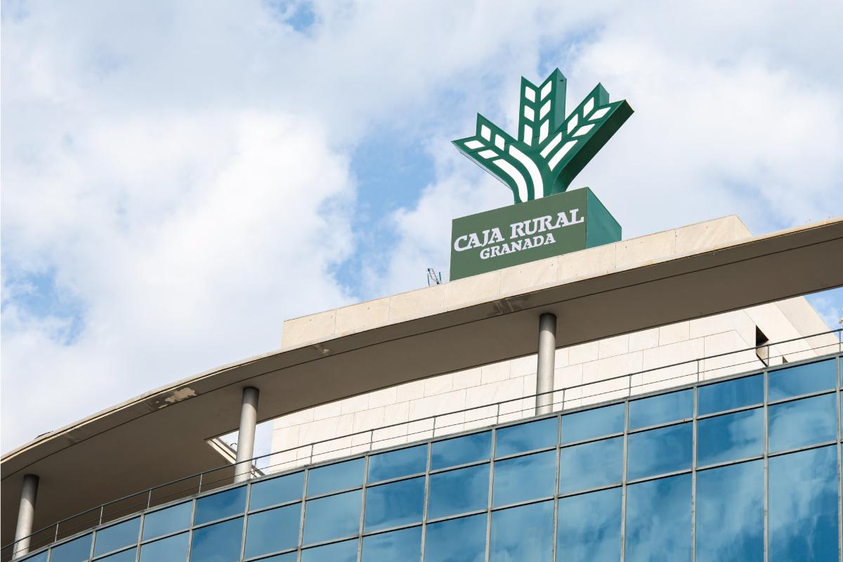 Logo de Caja Rural Granada en los Servicios Centrales