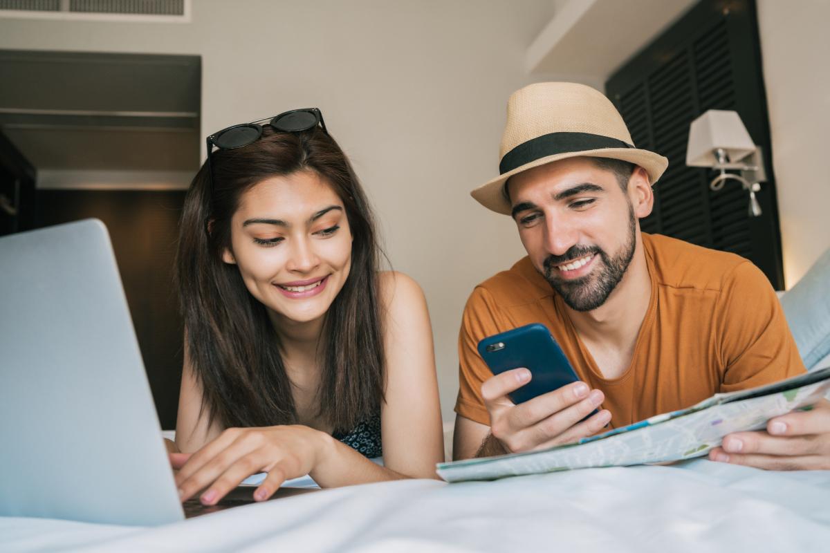 Fraudes de verano: cómo evitar estafas al pagar hoteles, reservas y escapadas online
