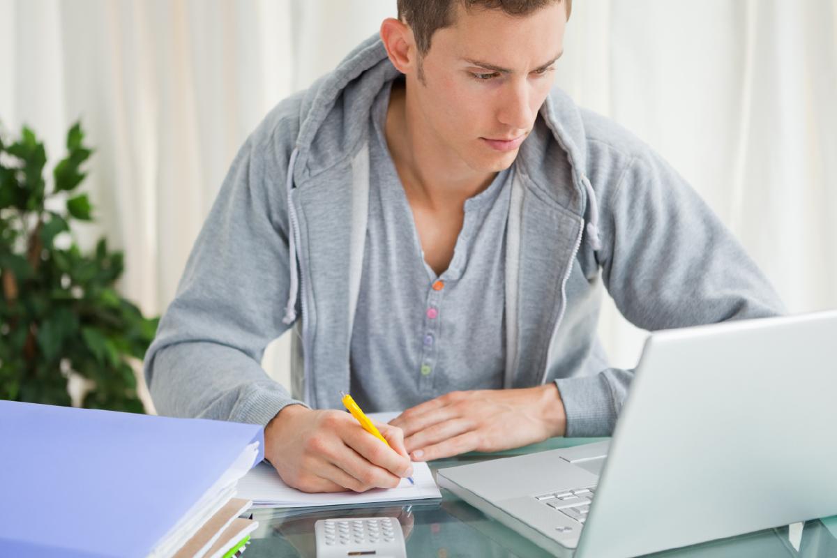 Máster o curso: cuánto cuesta y cómo pagarlo sin quedarte a cero