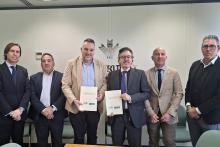 Caja Rural Granada refuerza su compromiso con la Unión Profesional y sus más de 45.000 miembros